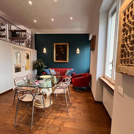 A Casa Di Lu, Al Colosseo - Guest House روما المظهر الخارجي الصورة