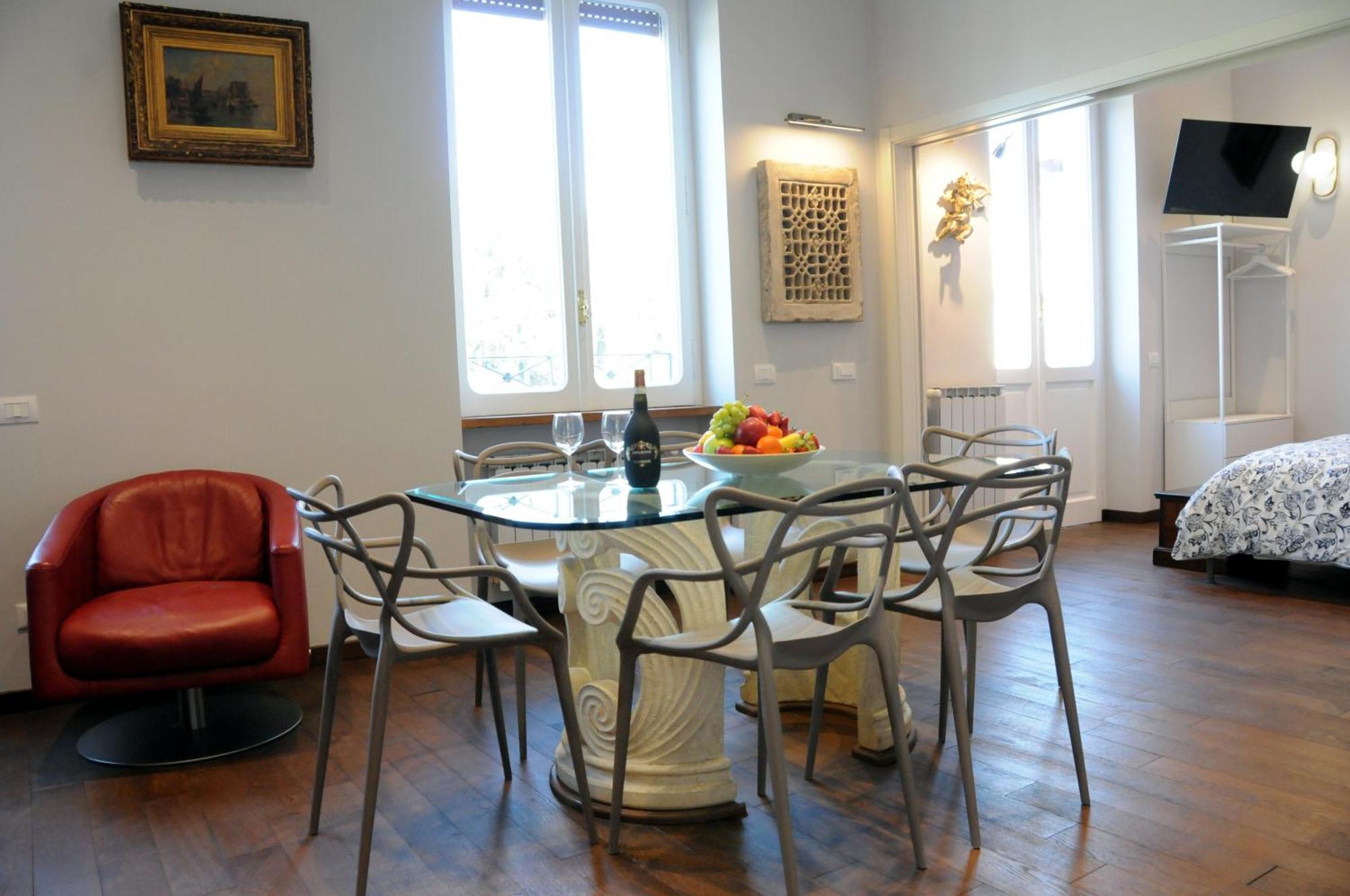A Casa Di Lu, Al Colosseo - Guest House روما المظهر الخارجي الصورة