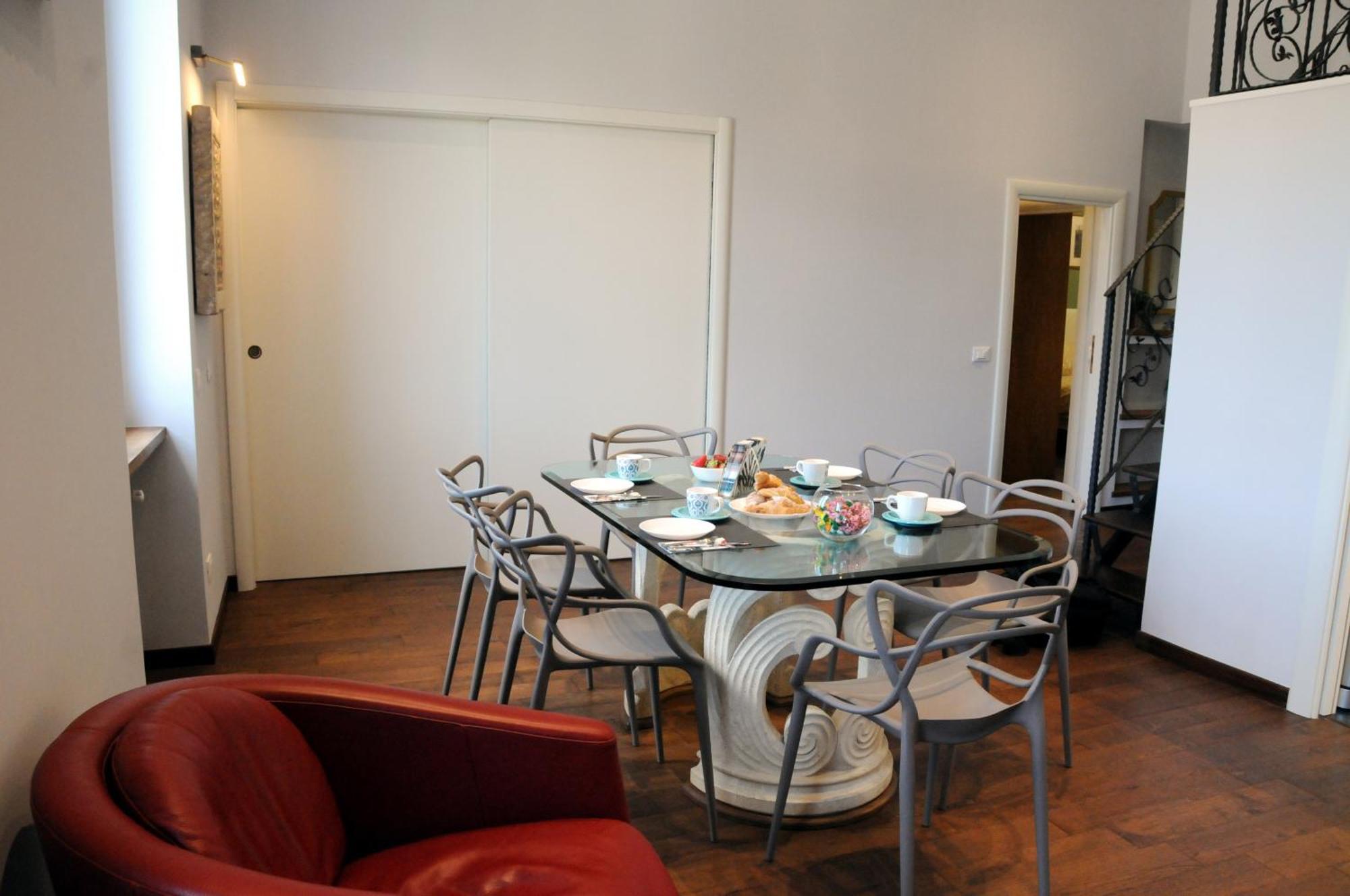 A Casa Di Lu, Al Colosseo - Guest House روما المظهر الخارجي الصورة