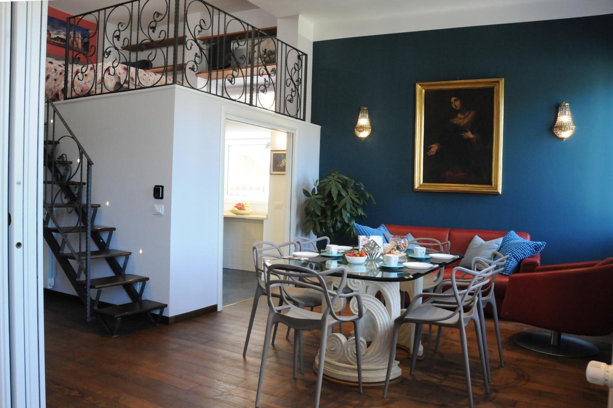 A Casa Di Lu, Al Colosseo - Guest House روما المظهر الخارجي الصورة