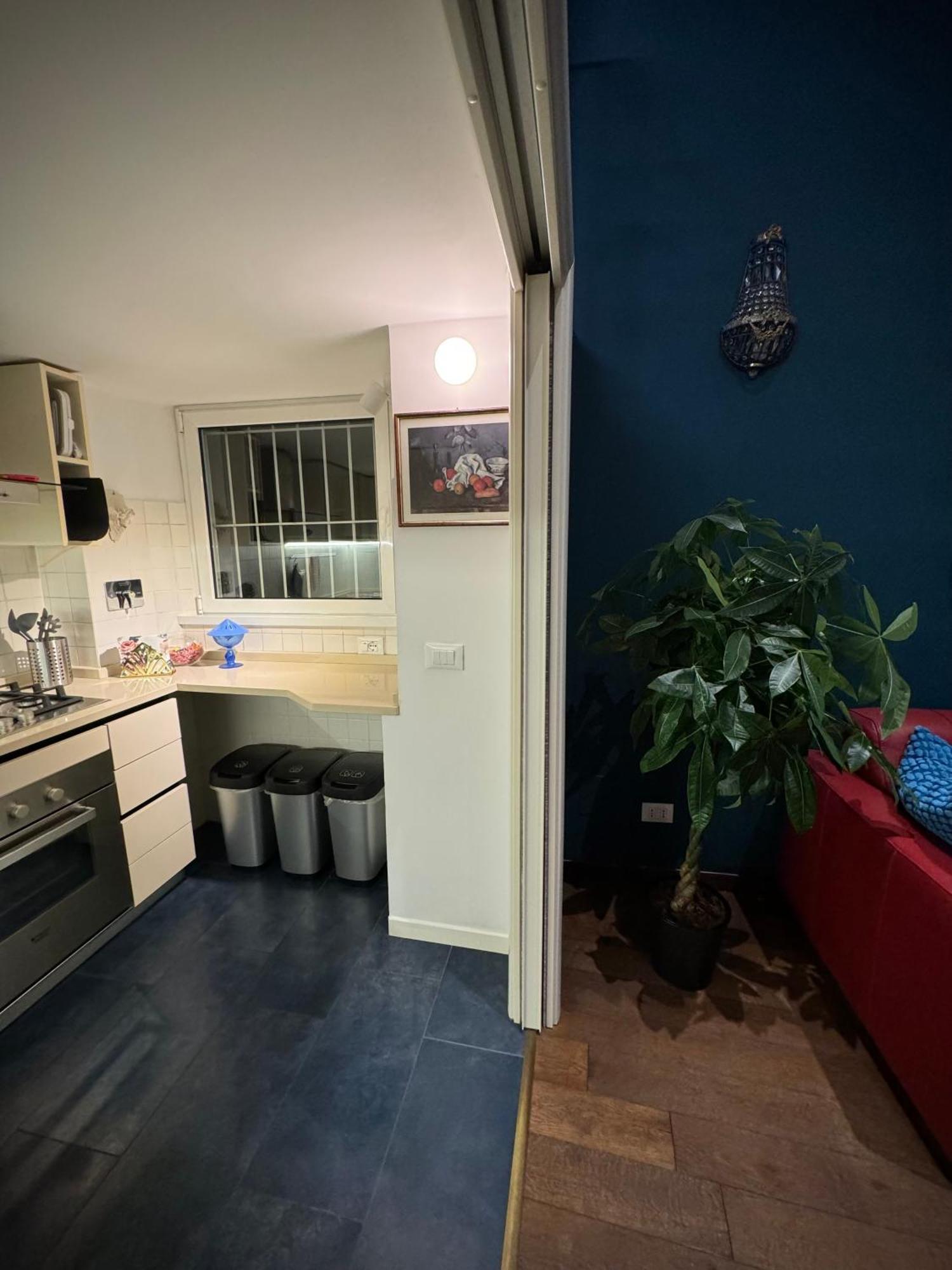 A Casa Di Lu, Al Colosseo - Guest House روما المظهر الخارجي الصورة